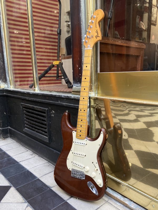 FENDER STRATOCASTER 1978