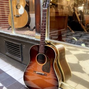 GIBSON J-45 c.1947