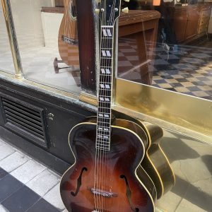 GIBSON L-7 1947