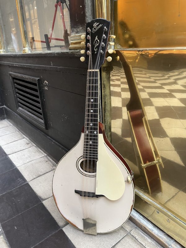 GIBSON MANDOLINE STYLE A-3 1920