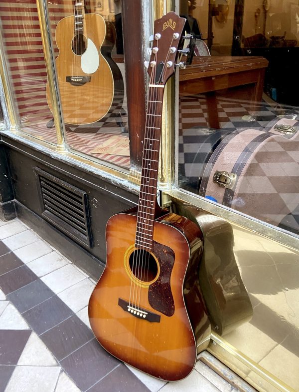 GUILD D-35 c.1970