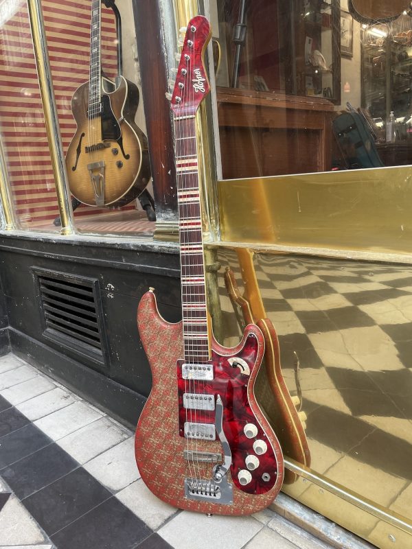 HÖFNER SUPER 3 SOLID c.1964