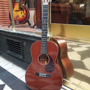 MARTIN 000-17S 2000