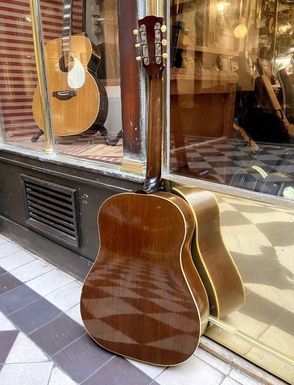 GIBSON J-45 c.1947 – Image 2