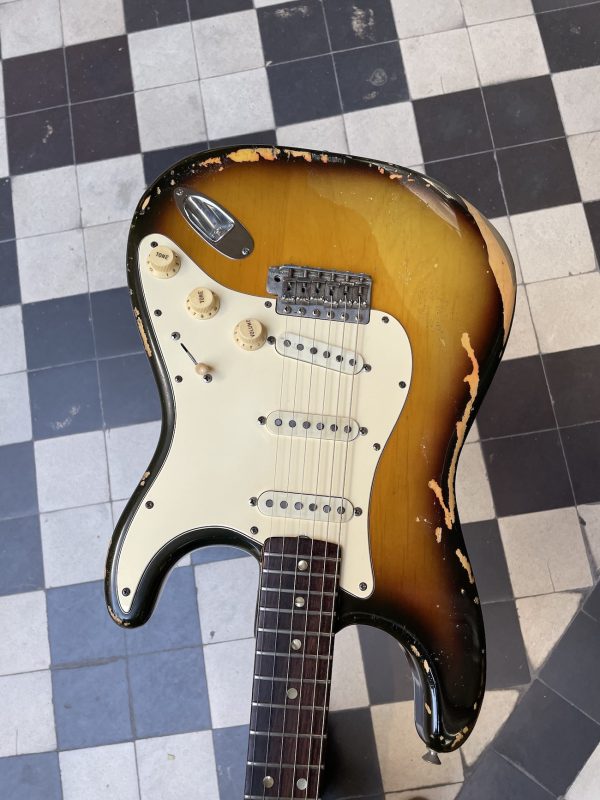 FENDER STRATOCASTER 1967 – Image 5