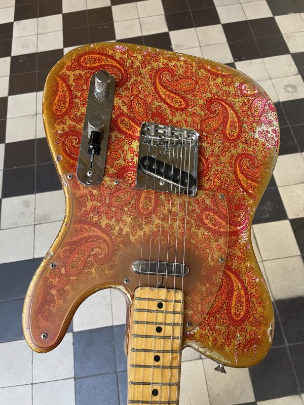 FENDER TELECASTER PAISLEY RED 1968 – Image 5
