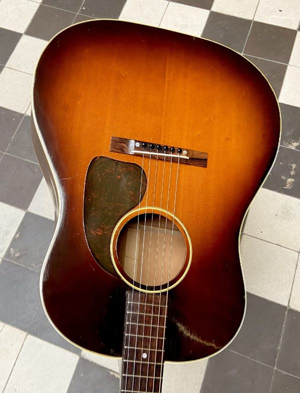 GIBSON J-45 c.1947 – Image 5