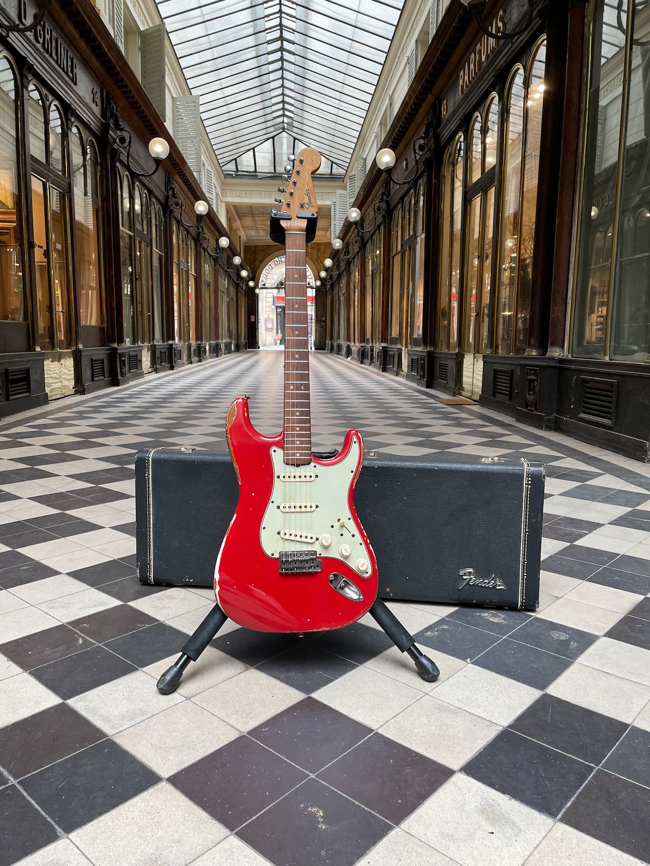 FENDER STRATOCASTER 1964 - Galerie Casanova