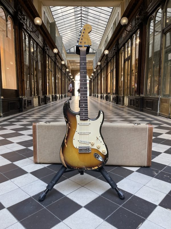 FENDER STRATOCASTER 1967 – Image 8