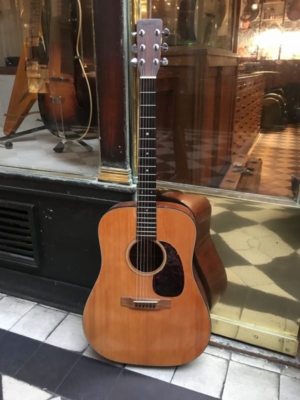 MARTIN D-18 1967