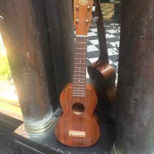 UKULELE SOPRANO KIWAYA KOA