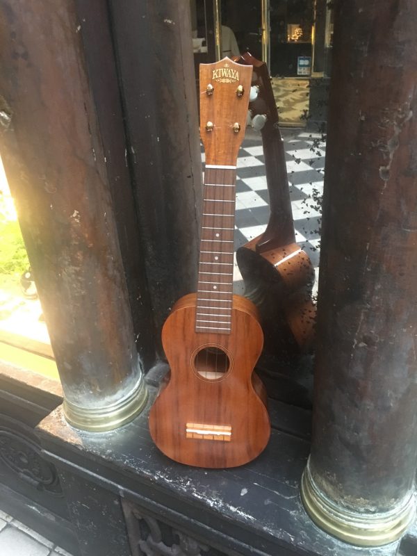 UKULELE SOPRANO KIWAYA KOA