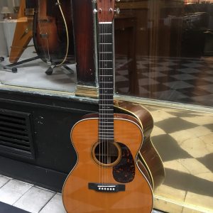 MARTIN 000-28 EC CROSSROADS