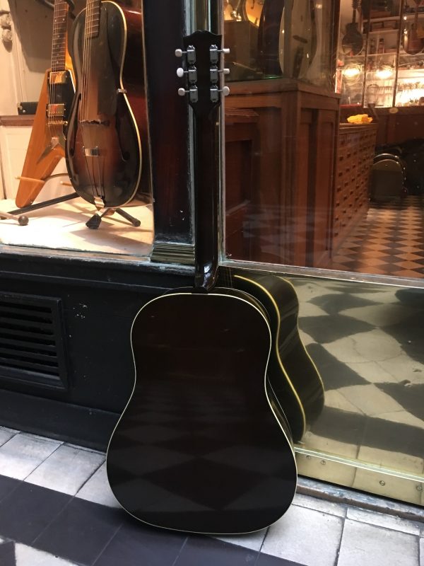 GIBSON J-45 V - Image 2