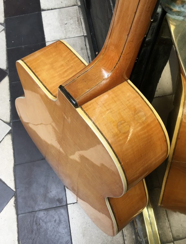 JACQUES FAVINO PETITE BOUCHE – Image 5