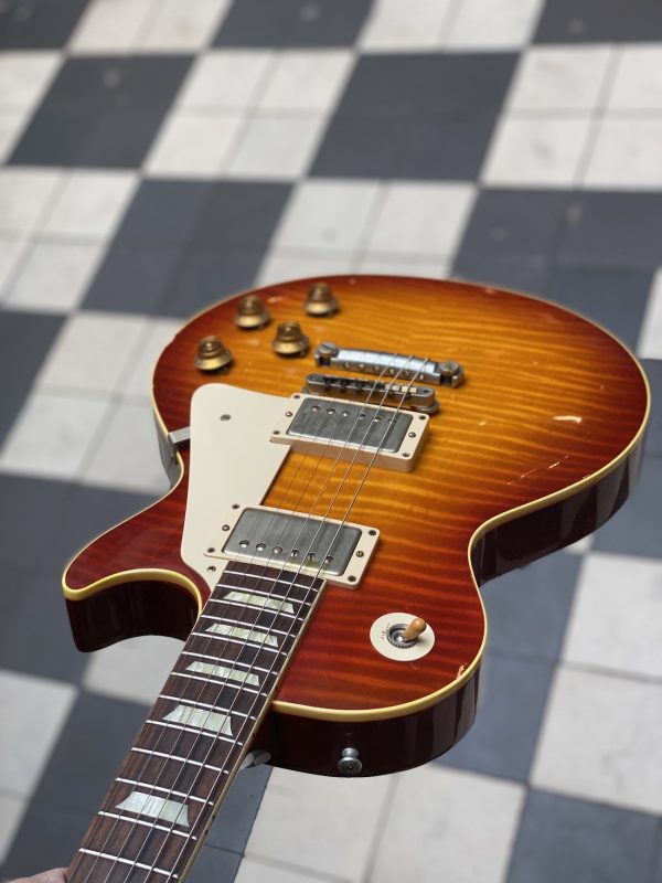 GIBSON LES PAUL CC09A BELIEVER BURST – Image 5