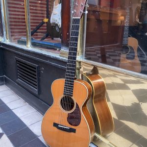 COLLINGS BABY 2H