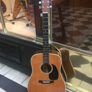 MARTIN D-28 1988
