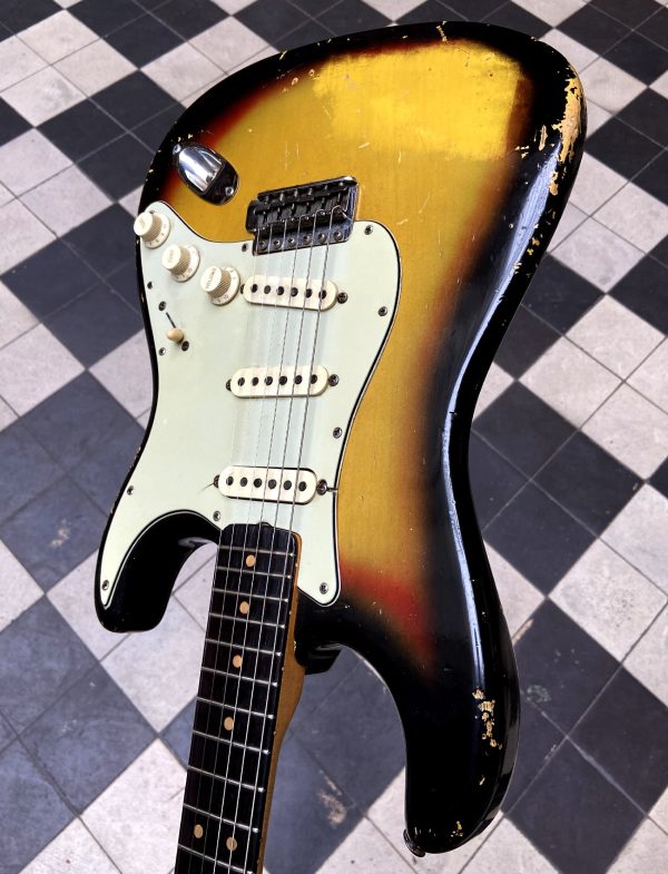 FENDER STRATOCASTER 1964 – ALL ORIGINAL – Image 5