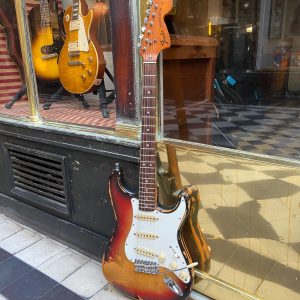 FENDER STRATOCASTER 1973