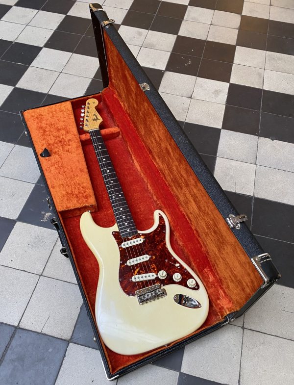 FENDER STRATOCASTER 1965 – Image 8