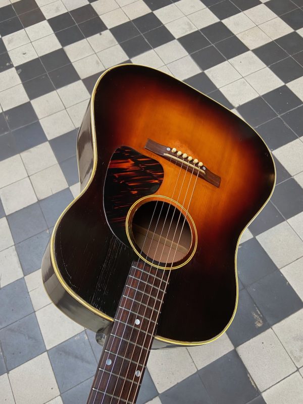 Gibson J-45 Banner 1943 – Image 6