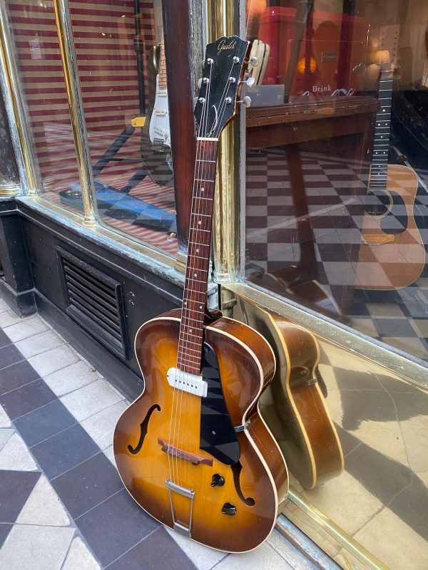 GUILD X50 GRANADA 1957