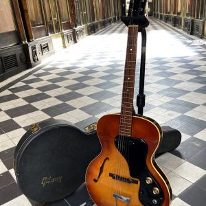 GIBSON ES-120T 1966