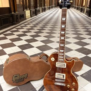 GIBSON LES PAUL