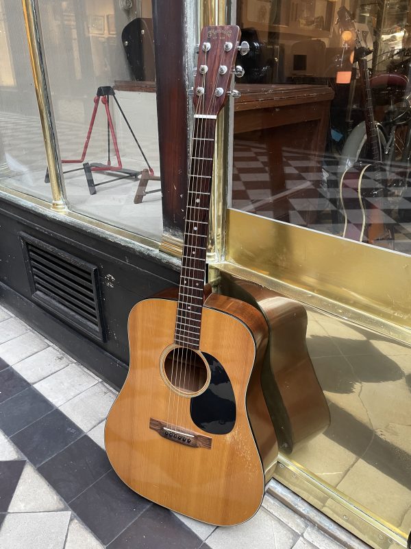 MARTIN D-18 1970