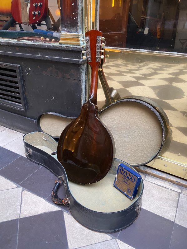GIBSON MANDOLINE STYLE A 1927 – Image 2