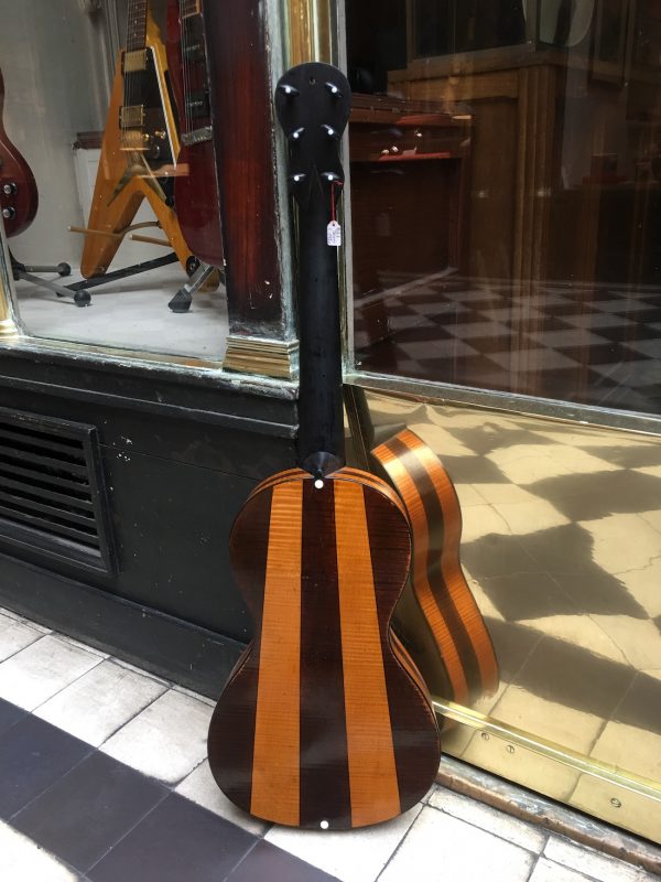 GUITARE ROMANTIQUE DE PETITJEAN c. 1820 - Image 2