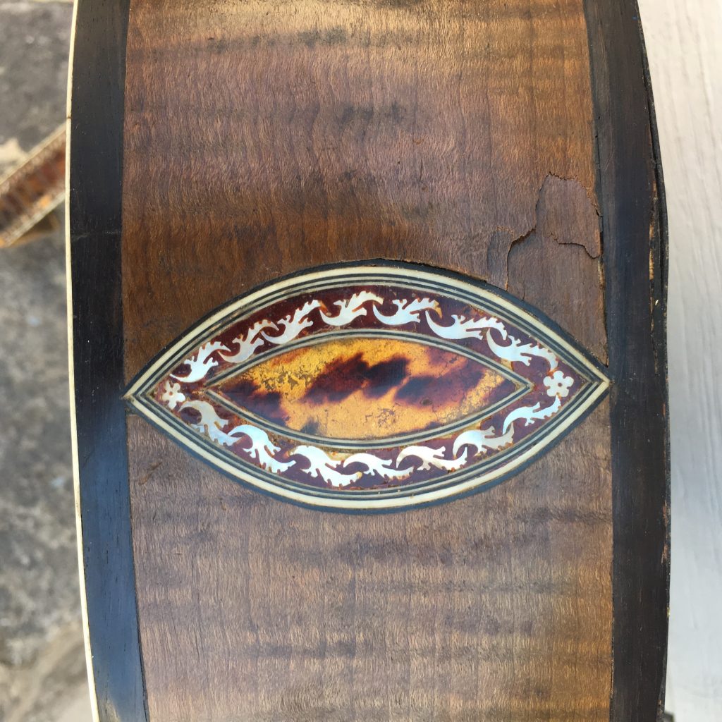 restauration,guitare,romantique,ancienne