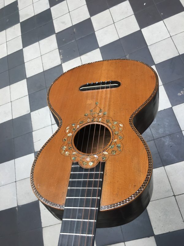 GUITARE ROMANTIQUE JERÔME THIBOUVILLE LAMY (JTL) c. 1880 – Image 3