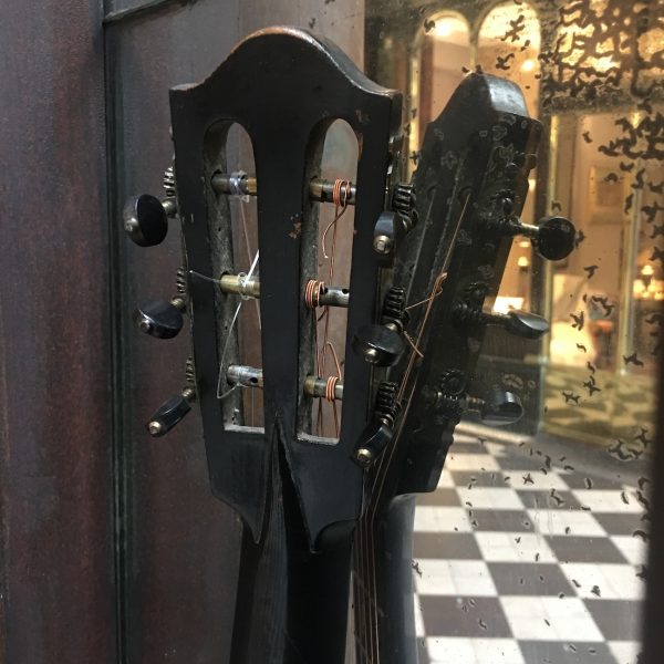 GUITARE ROMANTIQUE JERÔME THIBOUVILLE LAMY (JTL) c. 1880 – Image 4