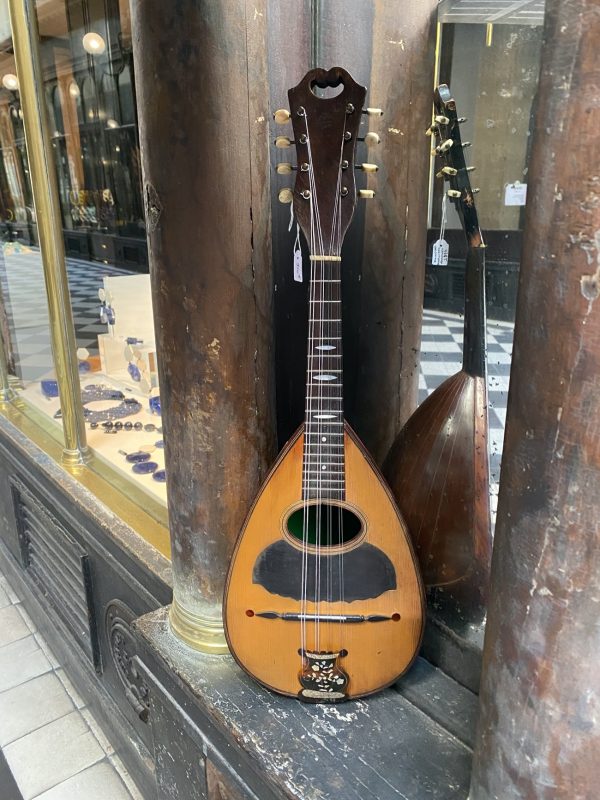 MANDOLINE NAPOLITAINE DE VENZANA