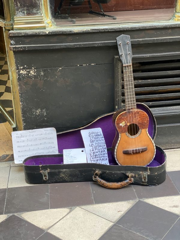 UKULELE RICET BARRIER
