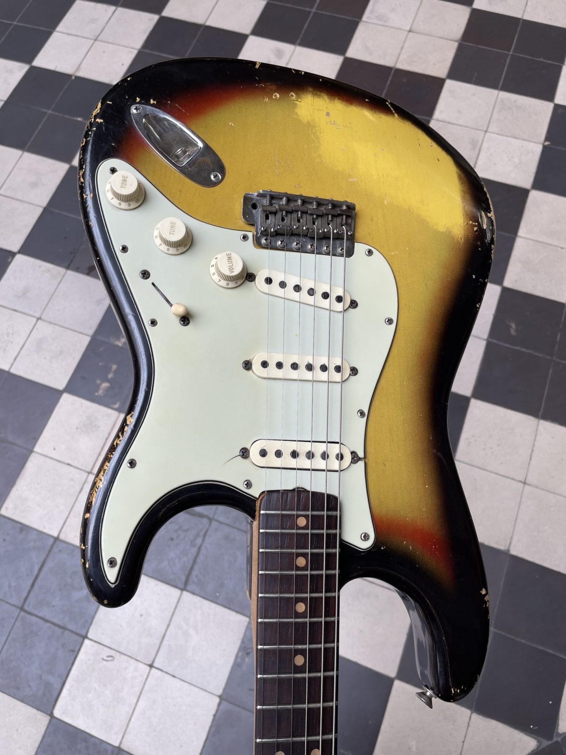 fender stratocaster 1964