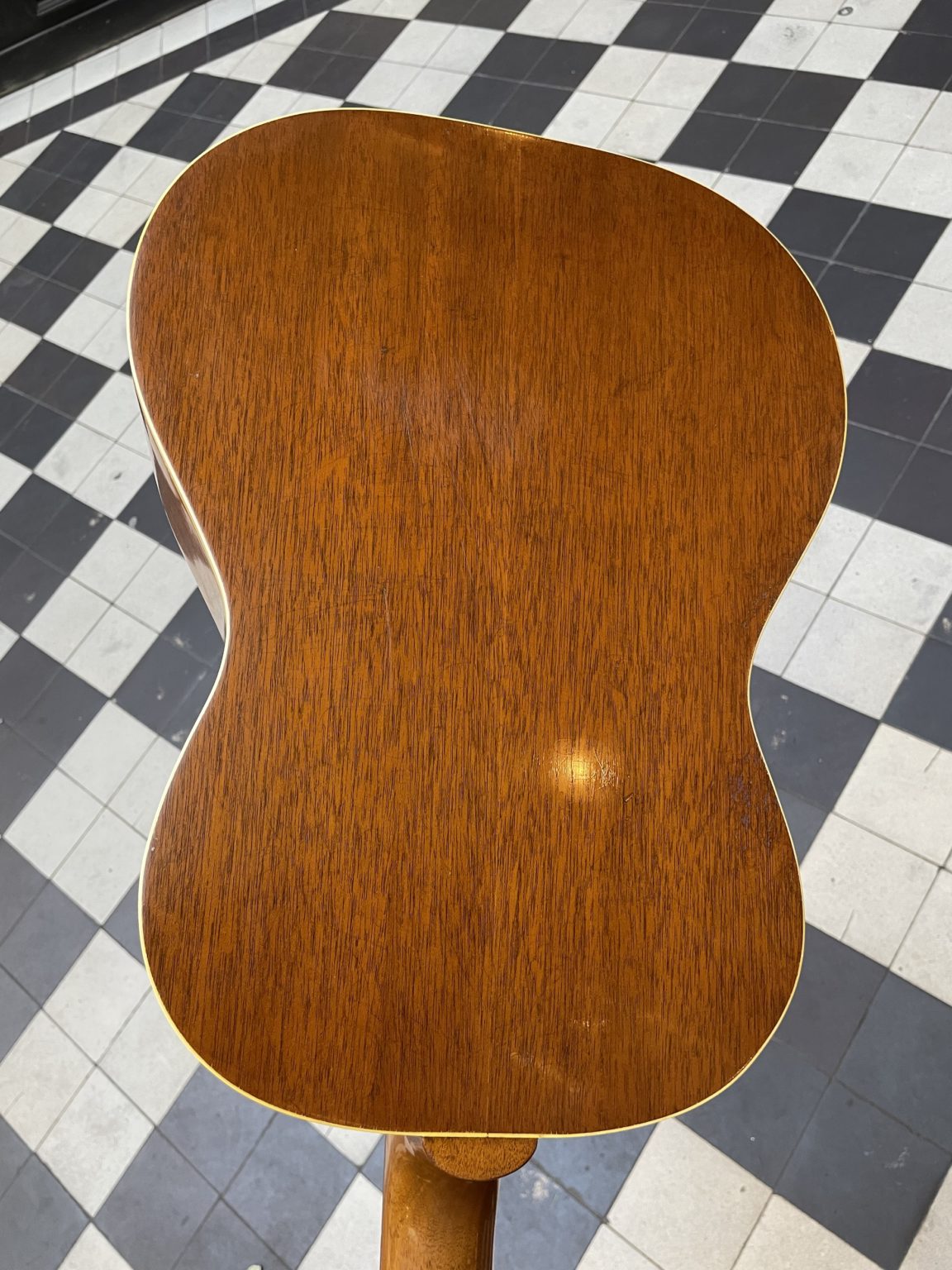 gibson lg 3 1951