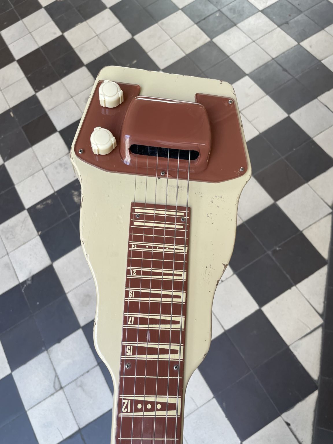 gibson lapsteel br 4 1947 (copie)