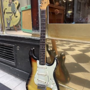 fender stratocaster 1964