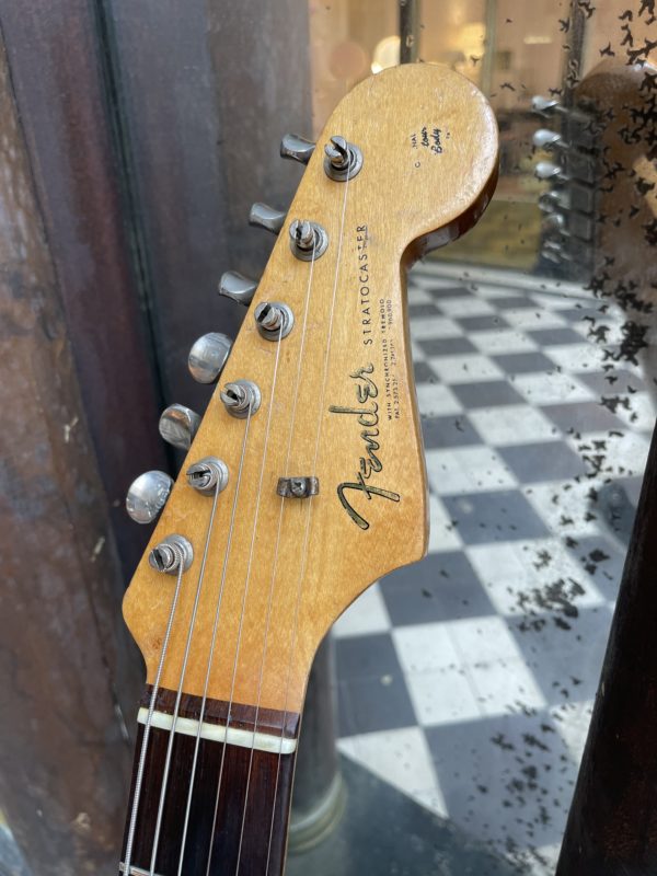 fender stratocaster 1964