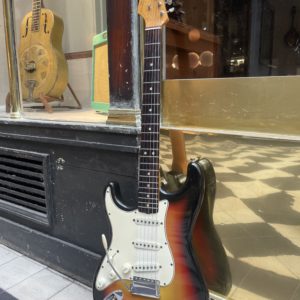 fender stratocaster 1965 (copie)