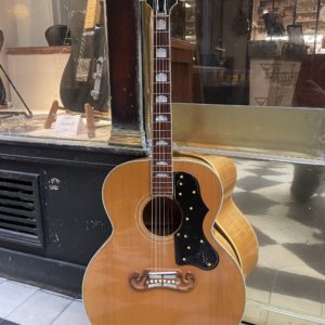 gibson j 200 elite 2001 (copy)