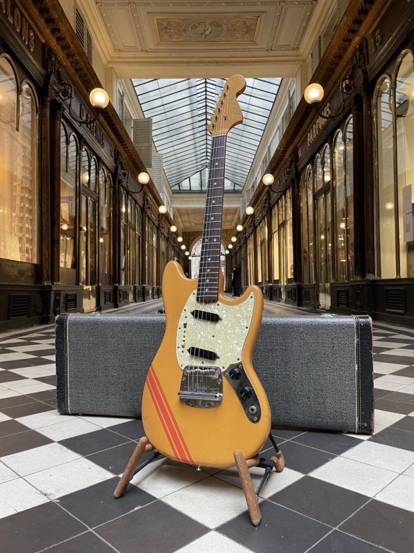 fender competition mustang 1969