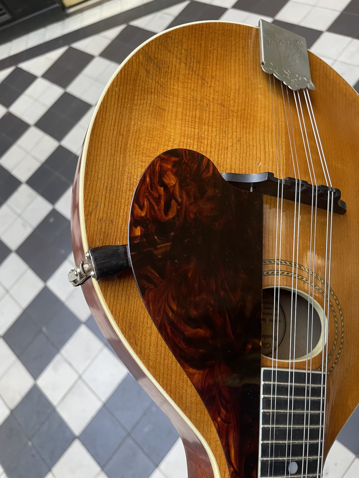 gibson mandoline a1 "pumpkin top" 1918