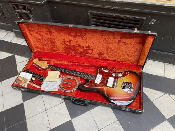 fender jazzmaster 1965