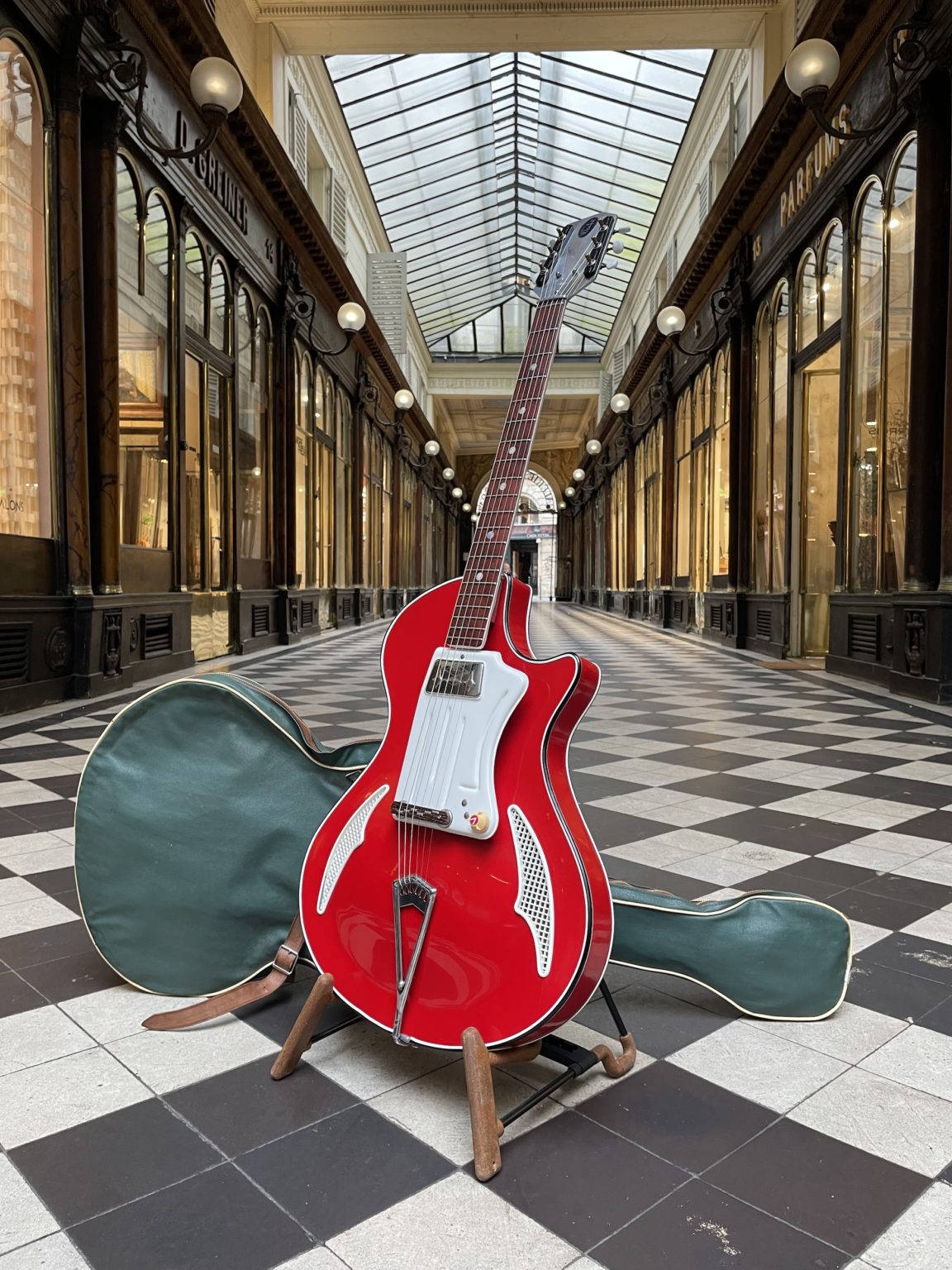 wandrÈ blue jeans teenager c.1960