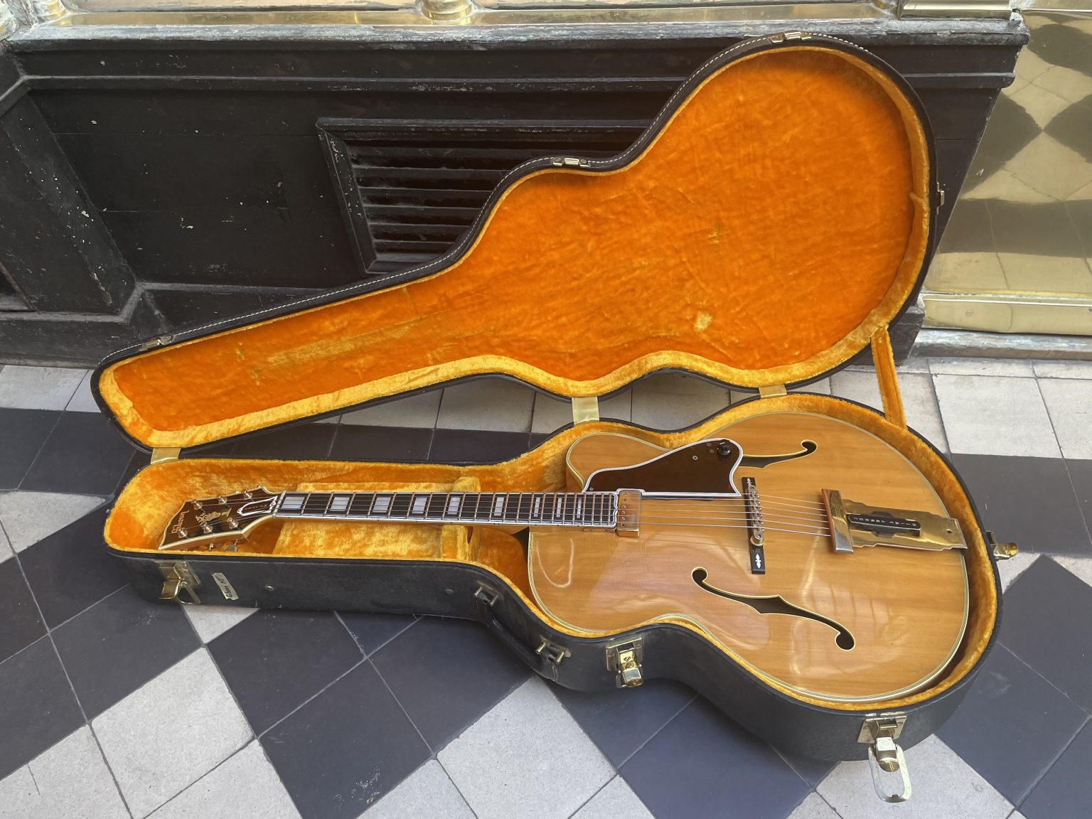 gibson johnny smith custom 1962