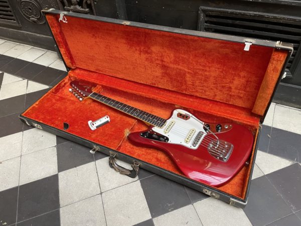 fender jaguar c.a.r. 1965